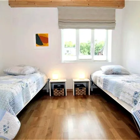 Am Gruenstreifen 29_ Haus Liguster Wyk auf Föhr